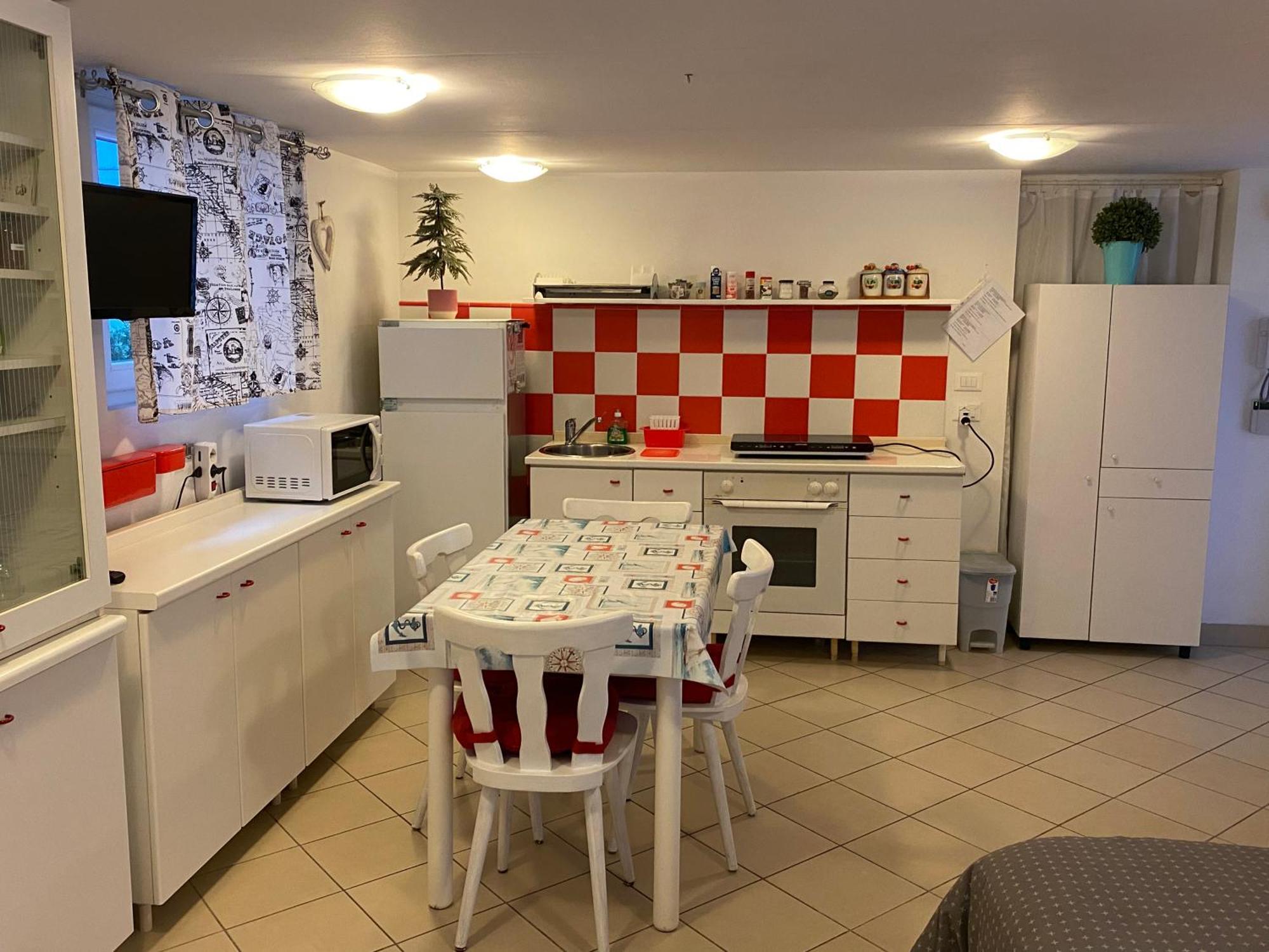 Casa Vacanze Gardiolina سان فيليتْشي ديل بيناكو المظهر الخارجي الصورة
